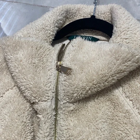 Ralph Lauren Beige Sherpa Sweater - Picture 6 of 7